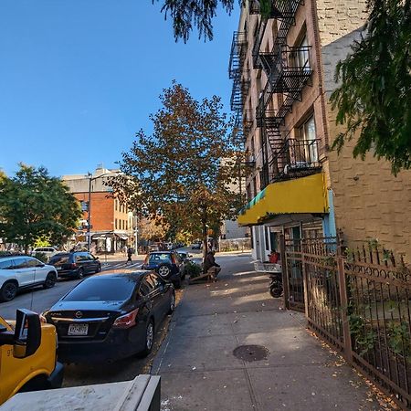 Fawlty Towers In Williamsburg Apartment New York Exterior foto